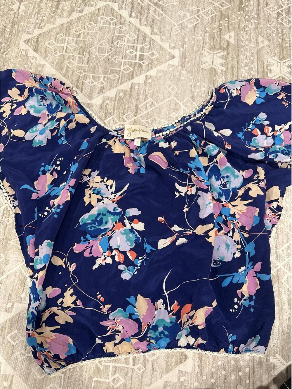 Yumi Kim Floral Print Blouse Size Small